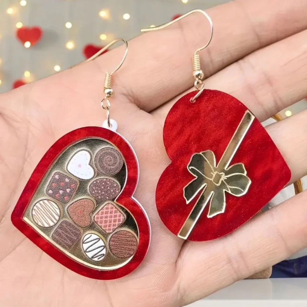 NWT! Gorgeous Richly Colored Valentine’s Day Heart Shaped Box of Chocolates!